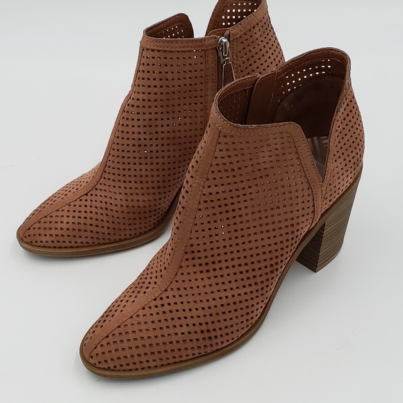 DV Dolce Vita Tan-Taupe Block Heel Ankle Boot - Picture 7 of 13